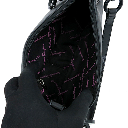 Ferragamo(��󰡸�) 21 4822 �������� �ö�ƽ ü�� ����� �̹���5 - ���̺��� �߰���ǰ