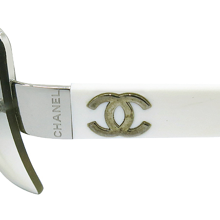 Chanel(����) 4107-B �ݹ��� �׶��̼� ���۶� �̹���4 - ���̺��� �߰���ǰ