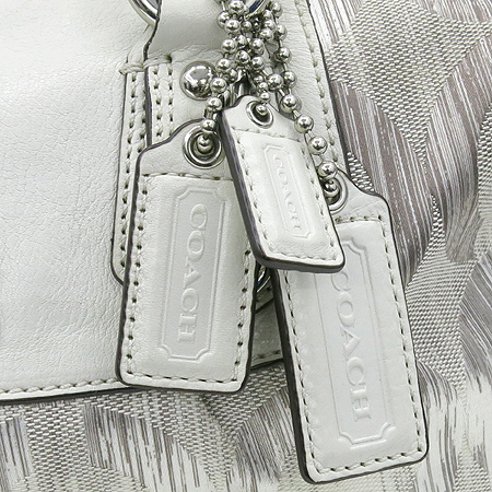 Coach(��ġ) 15092 �޵� �ɾ�Ʈ ��긮�� 2WAY �̹���4 - ���̺��� �߰���ǰ