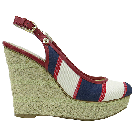 Guess(�Խ�) ��Ƽ �к긯 ������ ������ ���� �̹���4 - ���̺��� �߰���ǰ