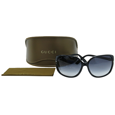 ����  ���۶�