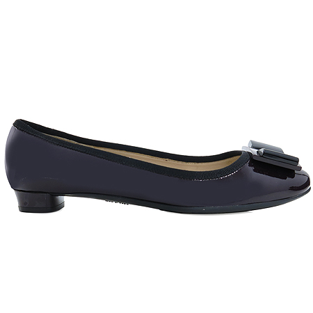 Ferragamo(��󰡸�) VARINA (�ٸ���) ���� ���̴�Ʈ ���� �÷� ���� �̹���4 - ���̺��� �߰���ǰ