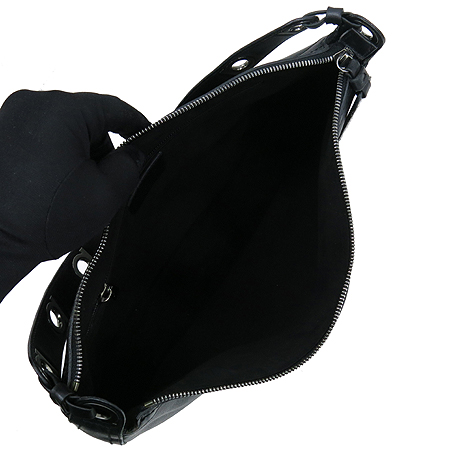 Ferragamo(��󰡸�) 21 3840 ���� ���� ��ġ�� �ΰ� ��Ʈ�� ȣ�� ����� �̹���6 - ���̺��� �߰���ǰ