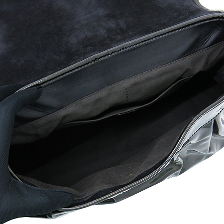 Fendi(���) 8BN166 ��ũ�׷��� ���̴�Ʈ B FENDI �ΰ���� ü�� ��Ʈ�� �̹���5 - ���̺��� �߰���ǰ