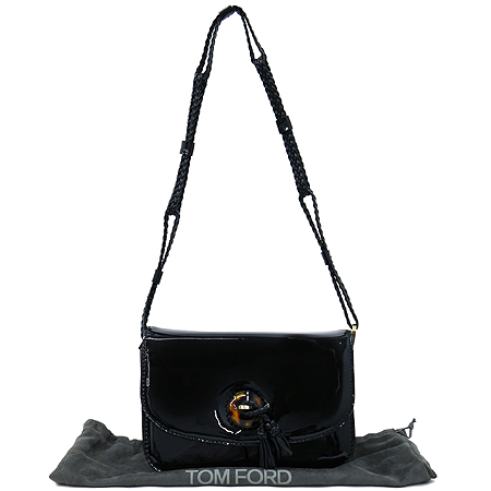 ������  �����