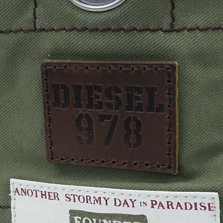 DIESEL(����) ��Ƽ�� ĵ���� ���� ũ�ν��� �̹���4 - ���̺��� �߰���ǰ