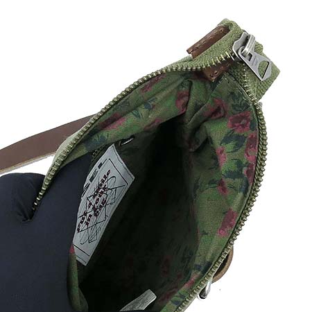 DIESEL(����) ��Ƽ�� ĵ���� ���� ũ�ν��� �̹���7 - ���̺��� �߰���ǰ