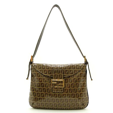 ���  �����