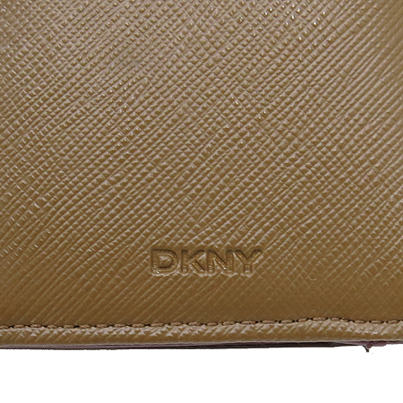 DKNY(����ī��) ���� �÷� ���� D��� ������ ������ �̹���6 - ���̺��� �߰���ǰ