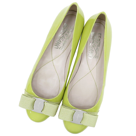 Ferragamo(��󰡸�) VARINA(�ٸ���) �ǹ� ��Ż �ΰ� ���̴�Ʈ ���� �÷� ���� �̹���6 - ���̺��� �߰���ǰ