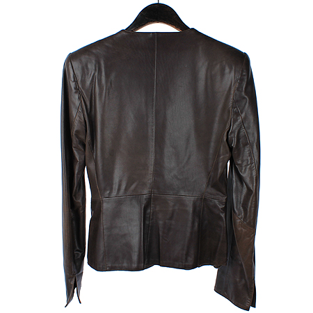 Emporio Armani(�������� �Ƹ�����) �����÷� ���Ұ��� ���� �̹���3 - ���̺��� �߰���ǰ