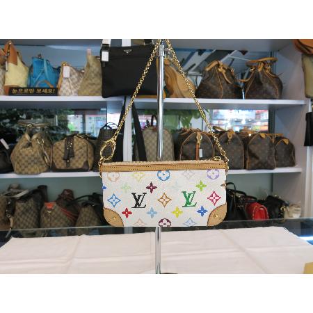 Louis Vuitton(���̺���) ���׷� �з�ũ��ġ MM �̹���3 - ���̺��� �߰���ǰ