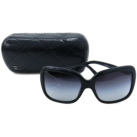 ����  ���۶�