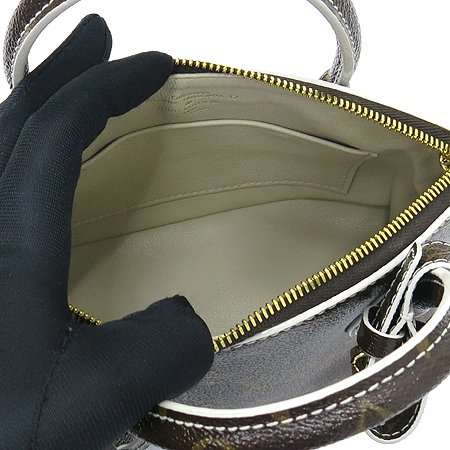 Louis Vuitton(���̺���) M40599 ���׷� ĵ���� ��Ŷ BB ��Ʈ�� �̹���6 - ���̺��� �߰���ǰ