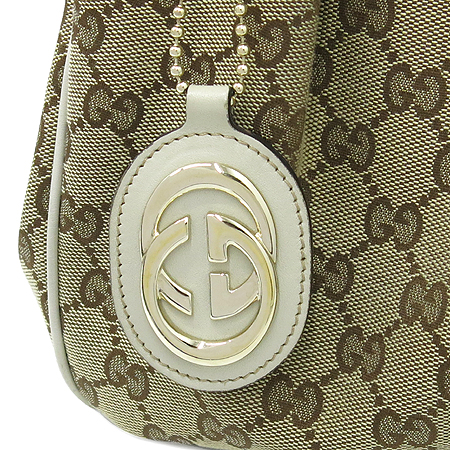 Gucci(����) 211944 GG�ΰ� �ڰ��� ���̺������� Ʈ���� ��Ű ��Ʈ�� �̹���4 - ���̺��� �߰���ǰ