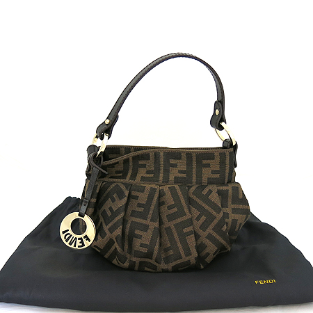 ��� �Ŀ�ġ �Ŀ�ġ 