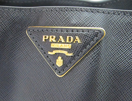Prada(�����) BN1874 ���� ���ǾƳ� ���� ��Ʈ�� [�д����] �̹���4 - ���̺��� �߰���ǰ