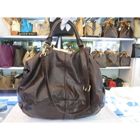 GIVENCHY(�����) �ðź� 2WAY  ����� �̹���3 - ���̺��� �߰���ǰ