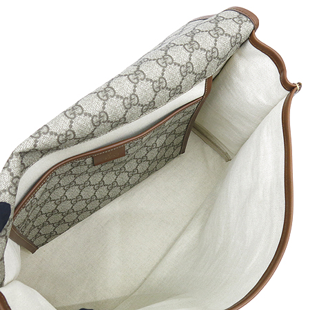 Gucci(����) 246411 GG�ΰ� PVC ����� Ʈ���� ������ �޽��� ũ�ν��� �̹���7 - ���̺��� �߰���ǰ