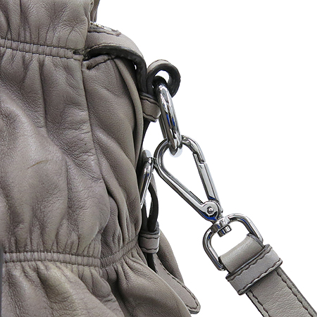 Prada(�����) BN1336 NAPPA GAUFRE ARGILLA ����Ų ������ ����ΰ� 2WAY �̹���4 - ���̺��� �߰���ǰ