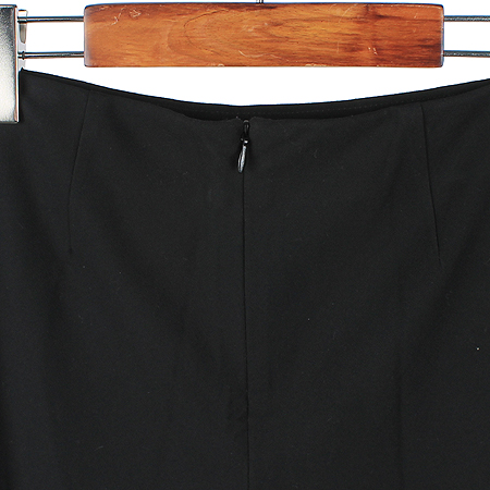 Sisley(�ý���) �����÷� ��ĿƮ �̹���3 - ���̺��� �߰���ǰ