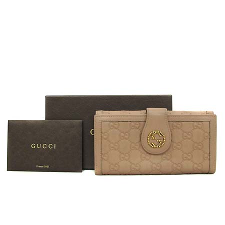 ����  ������