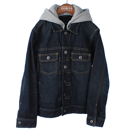 ��  ����