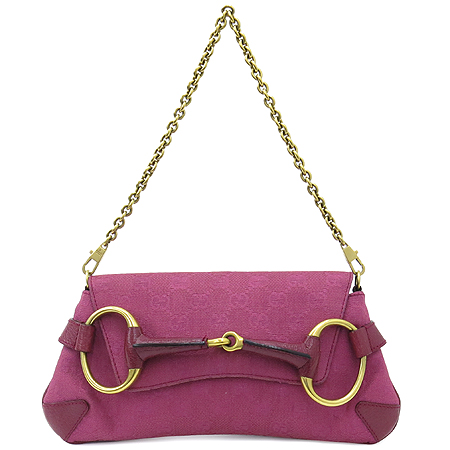 ����  �����