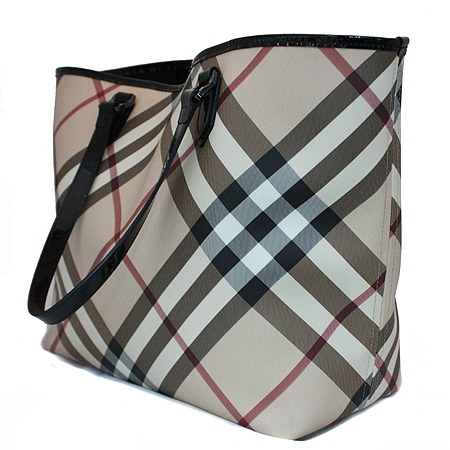 Burberry(������) 3489044 �� ���üũ PVC ��Ű(NICKIE) ���� ����� + ���� �Ŀ�ġ [��������] �̹���3 - ���̺��� �߰���ǰ