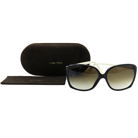 ������  ���۶�