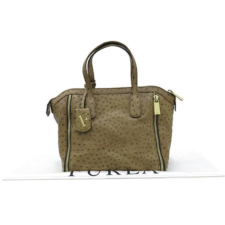 �Ƕ�  ��Ʈ��