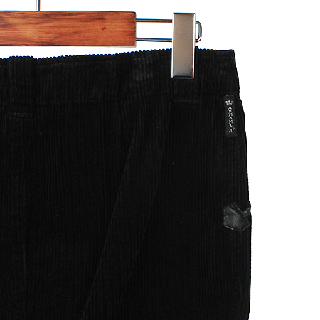 Armani JEANS(�Ƹ����� ����) �����÷� �ڵ���� ��ĿƮ �̹���4 - ���̺��� �߰���ǰ