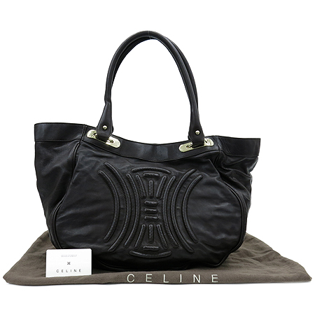 ������  �����