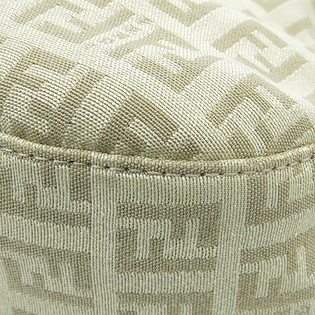 Fendi(���) 8BR036 ��ī�к긯 ���������� ȥ�� ����ΰ� ����� �̹���5 - ���̺��� �߰���ǰ