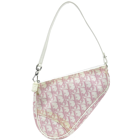 ���  �����