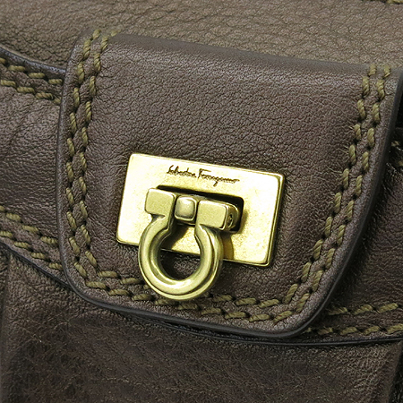 Ferragamo(��󰡸�) 21 7382 ����� ���� �Ŀ�ġ ü�� ����� �̹���4 - ���̺��� �߰���ǰ