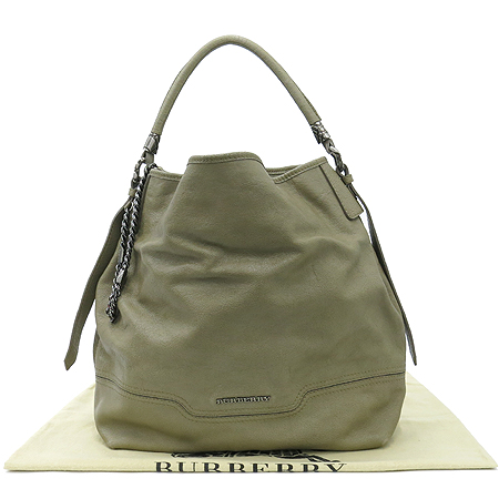 ������  �����