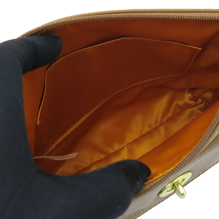 Coach(��ġ) ������ ���� ���� ũ�ν��� �̹���5 - ���̺��� �߰���ǰ