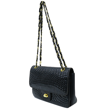 Bally(�߸�) ���� �ֳ��� ���� ȥ�� ����ΰ� ü�� ����� �̹���2 - ���̺��� �߰���ǰ