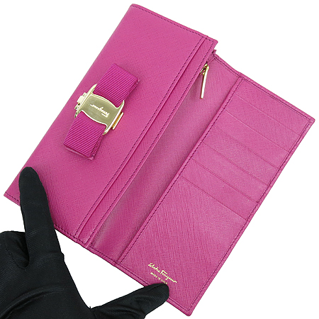 Ferragamo(��󰡸�) 22 B559 �ٶ� ��� ������ �̹���3 - ���̺��� �߰���ǰ