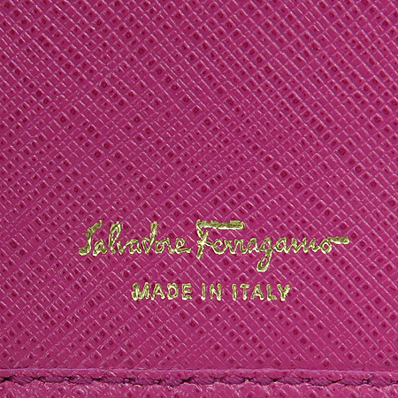 Ferragamo(��󰡸�) 22 B559 �ٶ� ��� ������ �̹���4 - ���̺��� �߰���ǰ