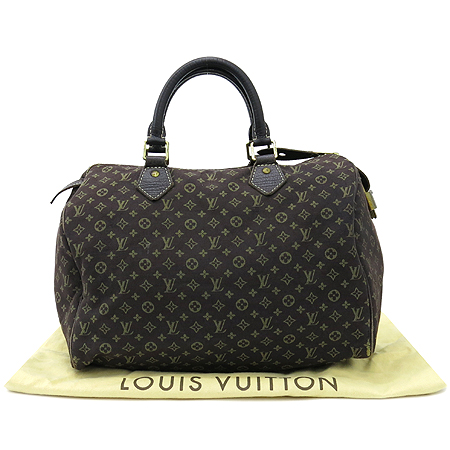 ���̺��� ũ�ο��� ���ǵ� 30 ��Ʈ�� 