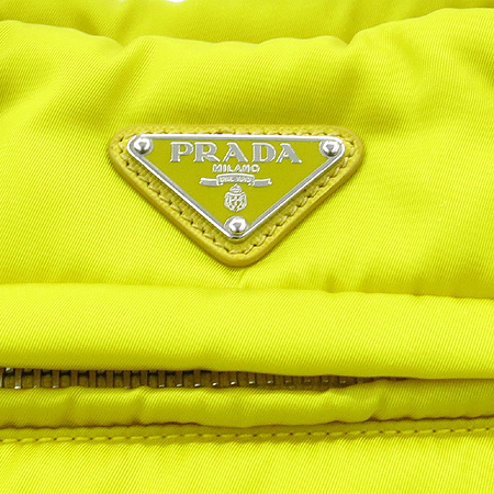 Prada(�����) BN2771 TESSUTO BOMBER ���ο� ���ǾƳ� ���� Ʈ���� �к긯 ��Ʈ��+��� ��Ʈ�� [���빮��] �̹���5 - ���̺��� �߰���ǰ