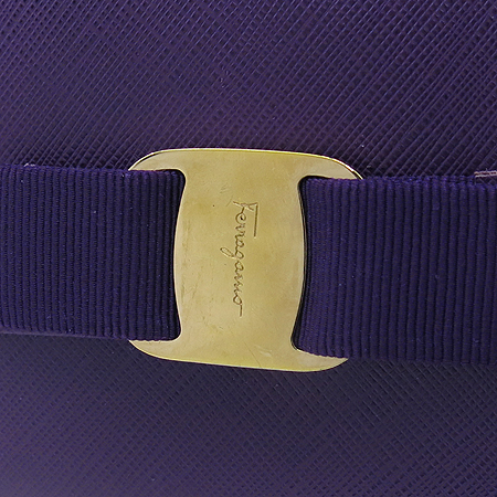 Ferragamo(��󰡸�) 22 A926 ���� �ٶ� ��� ���� �÷� ���ǾƳ� 3�� ������ �̹���3 - ���̺��� �߰���ǰ