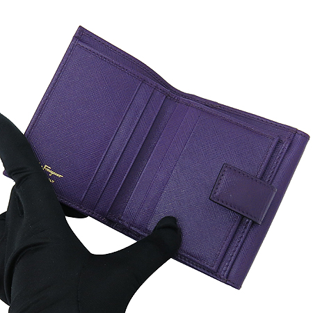 Ferragamo(��󰡸�) 22 A926 ���� �ٶ� ��� ���� �÷� ���ǾƳ� 3�� ������ �̹���4 - ���̺��� �߰���ǰ