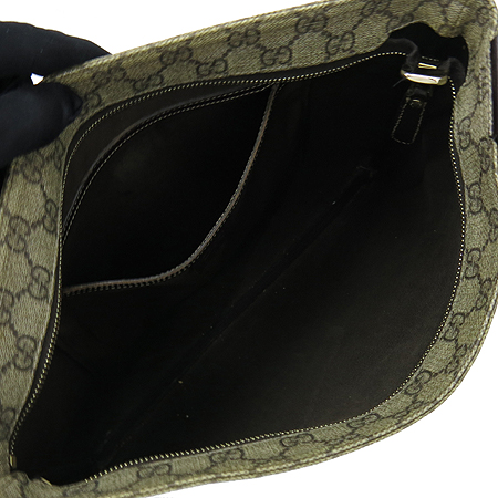 Gucci(����) 201446 GG �ΰ� PVC ũ�ν��� �̹���6 - ���̺��� �߰���ǰ