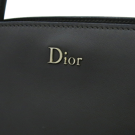 Dior(ũ����î���) M1051OVSW BAR BAG (�ٹ�) ����Ʈī�� ��Ų �׷��� ����ΰ� ��Ʈ�� �̹���4 - ���̺��� �߰���ǰ