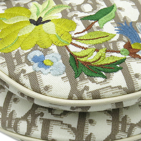 Dior(ũ����î���) �ΰ� �ö�� �ڼ� ���� ����� �̹���5 - ���̺��� �߰���ǰ