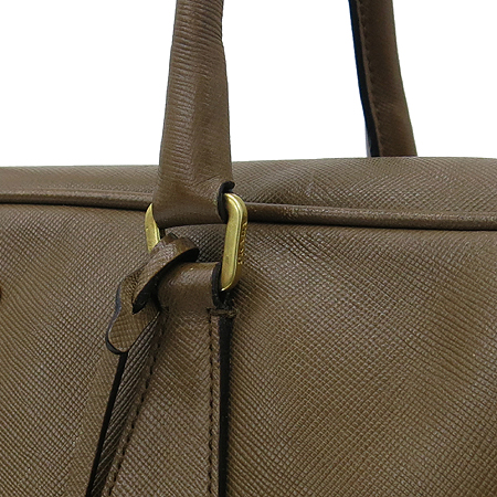 Prada(�����) ���ǾƳ� ���� ����ΰ� ��Ʈ�� �̹���3 - ���̺��� �߰���ǰ