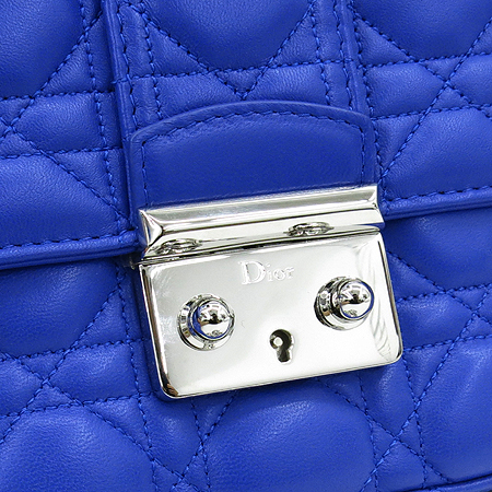 Dior(ũ����î���) M0209PGA1 �̽� ��� ��� ���� ����Ų  ���� ü�� ����� [��������] �̹���5 - ���̺��� �߰���ǰ